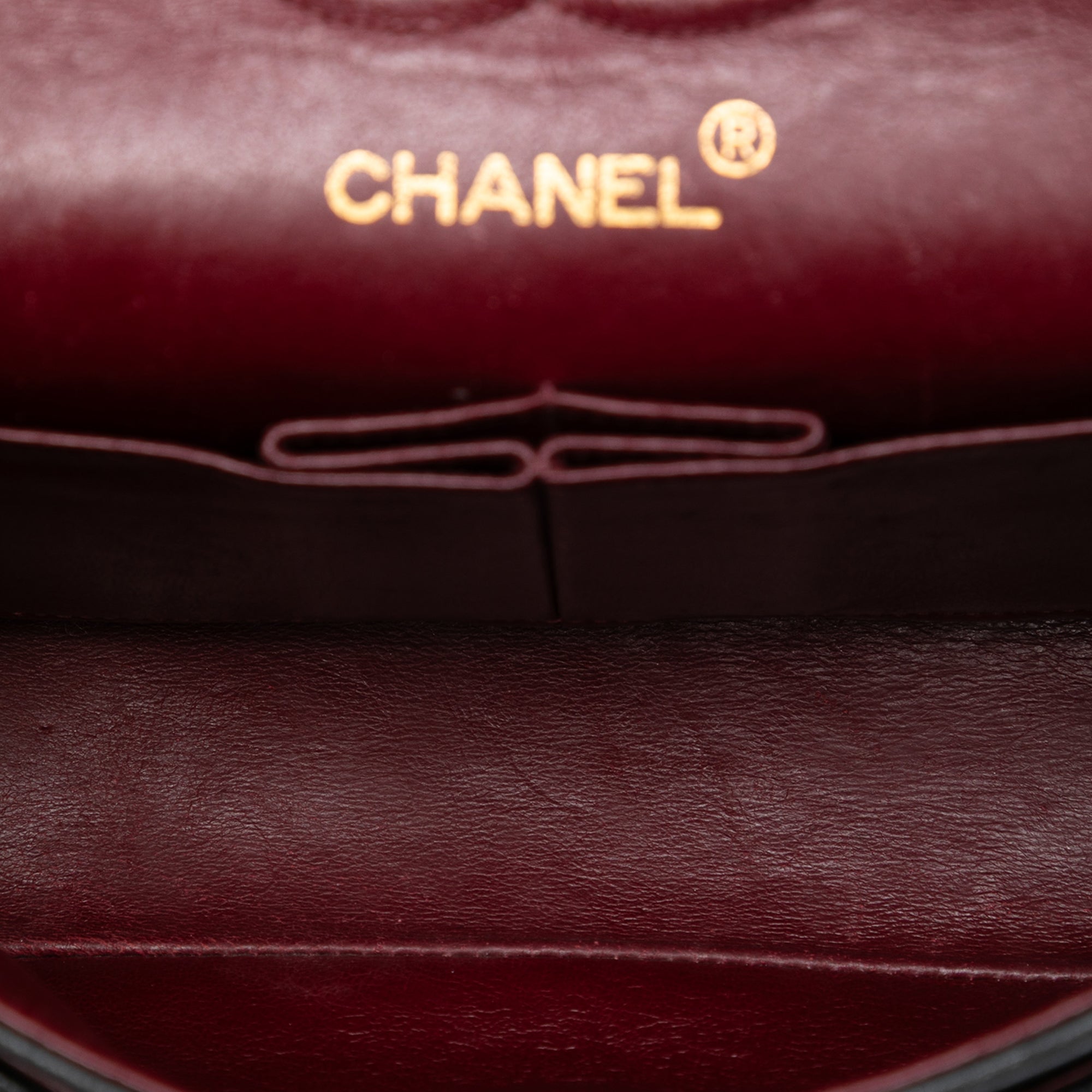 Medium Classic Lambskin Double Flap - Image 4