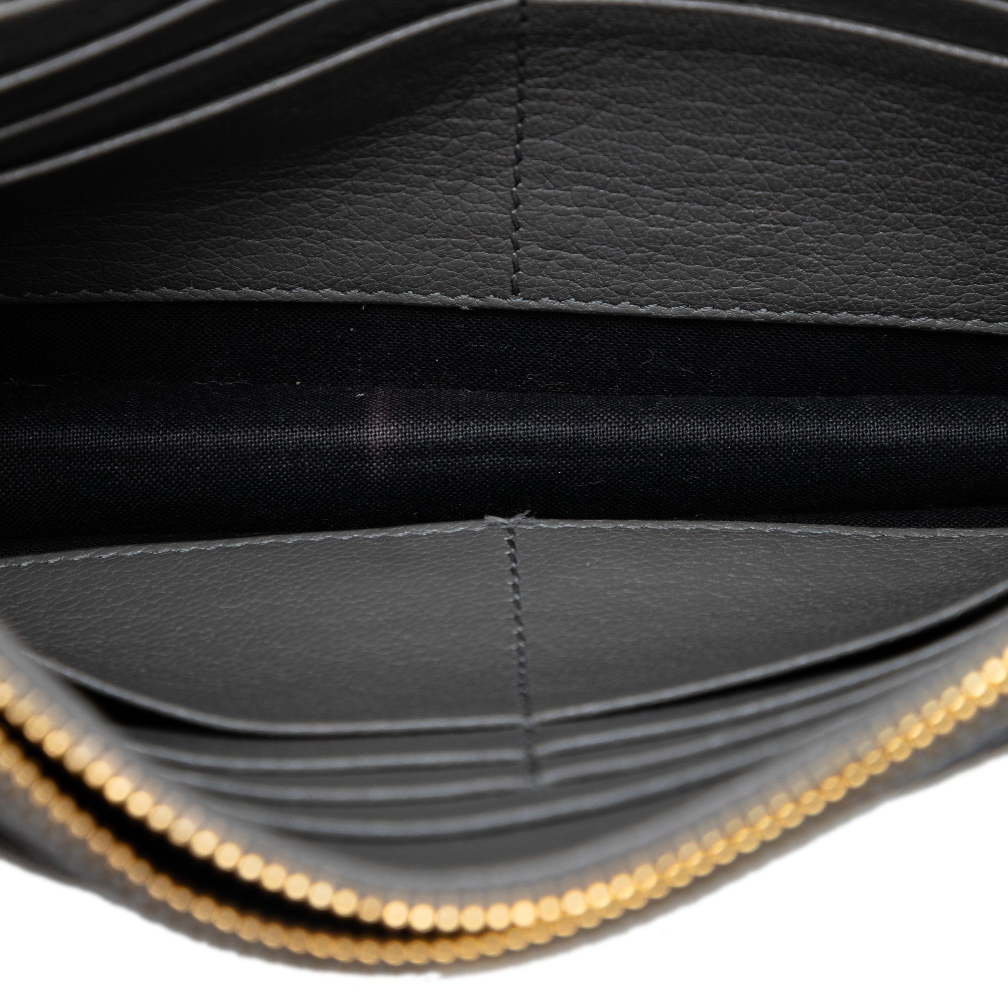 Chevre Motocross Metallic Edge Wallet on Chain - Image 4