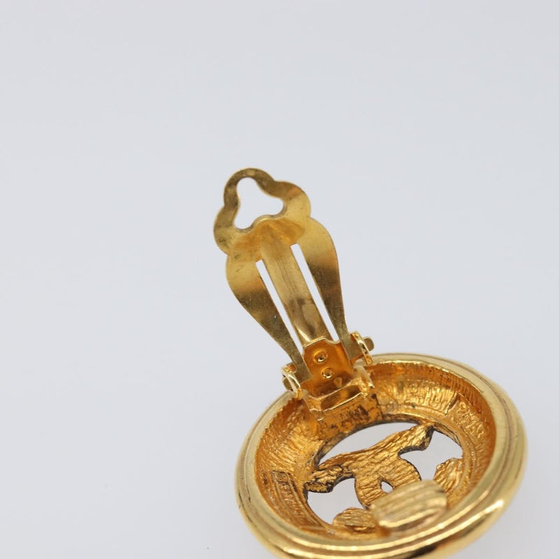 Chanel Vintage Cc Round Clip-On Metal Gold Bijoux