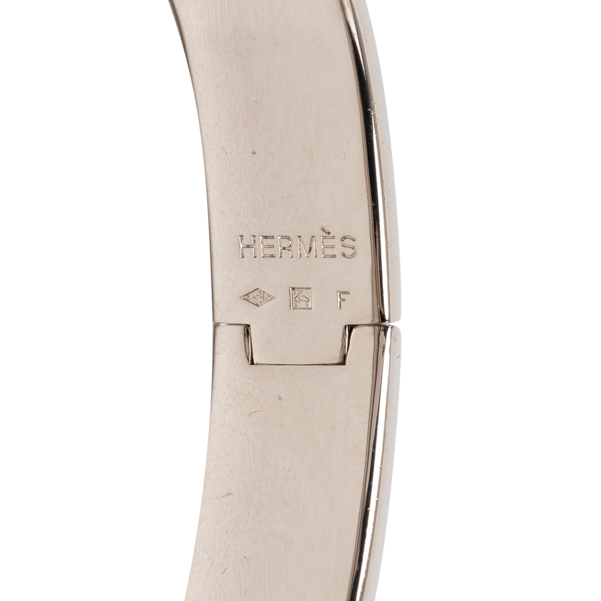 Narrow Enamel Clic H Bracelet PM - Image 4