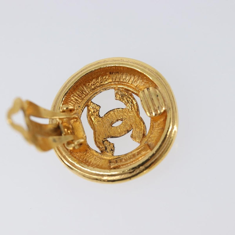 Chanel Vintage Cc Round Clip-On Metal Gold Bijoux