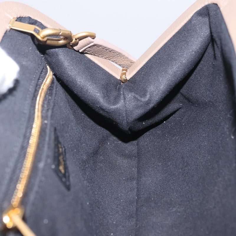 Balenciaga Cloud Clutch Leather Beige