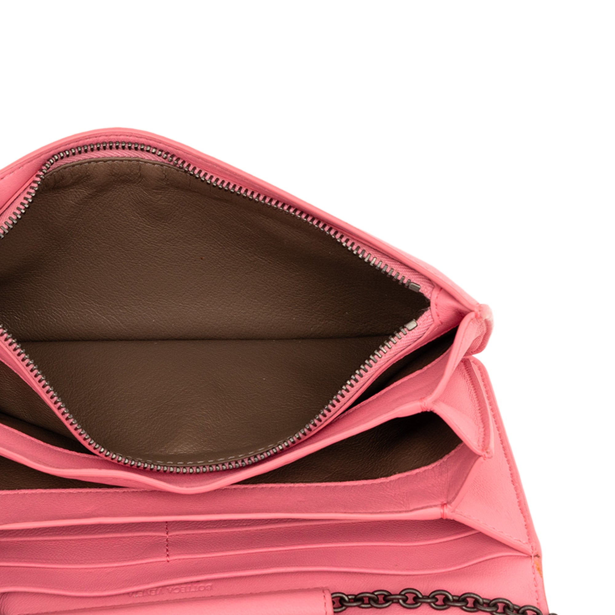 Nappa Intrecciato Continental Wallet on Chain - Image 4