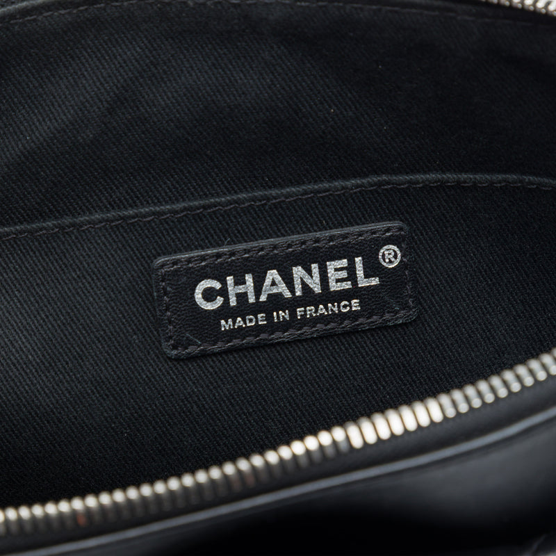 CC Quilted Lambskin Front Flap Crossbody - Image 5