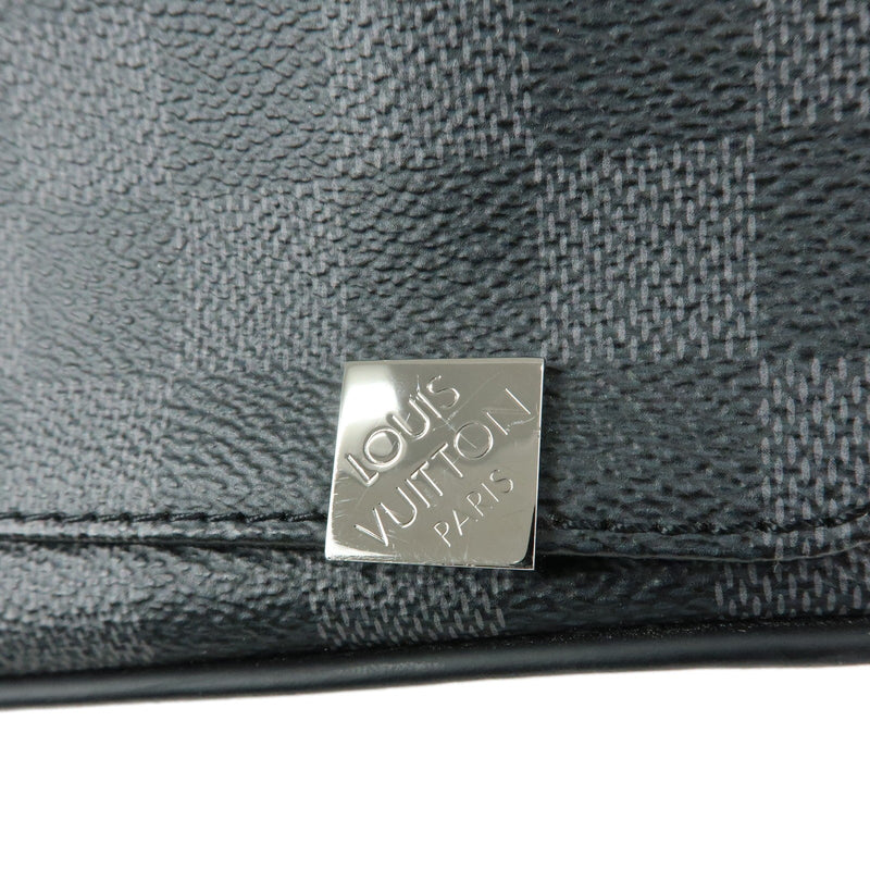 Louis Vuitton District Nm Messenger Damier Graphite Gray Canvas
