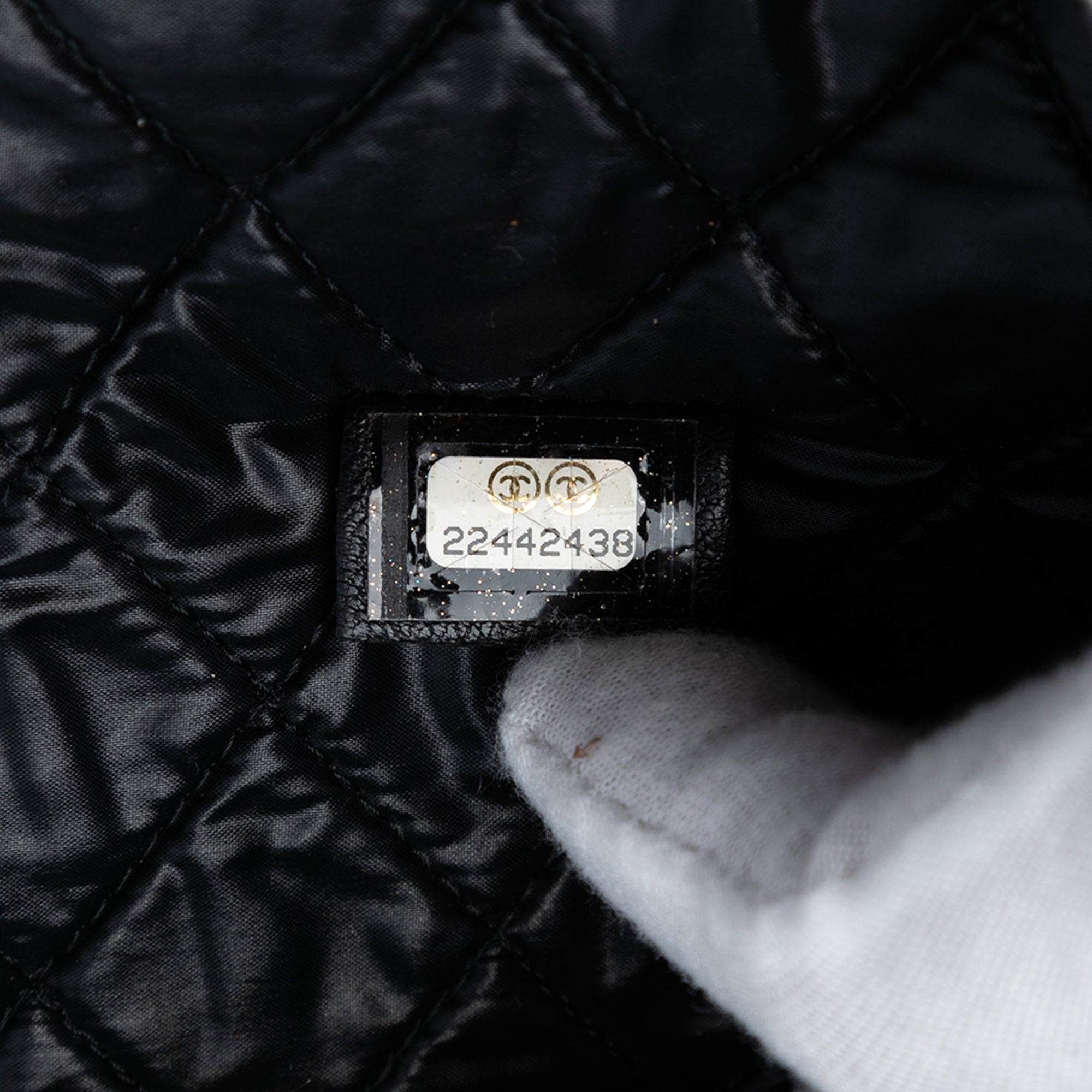 Large Quilted Lambskin O Case Clutch - Image 6
