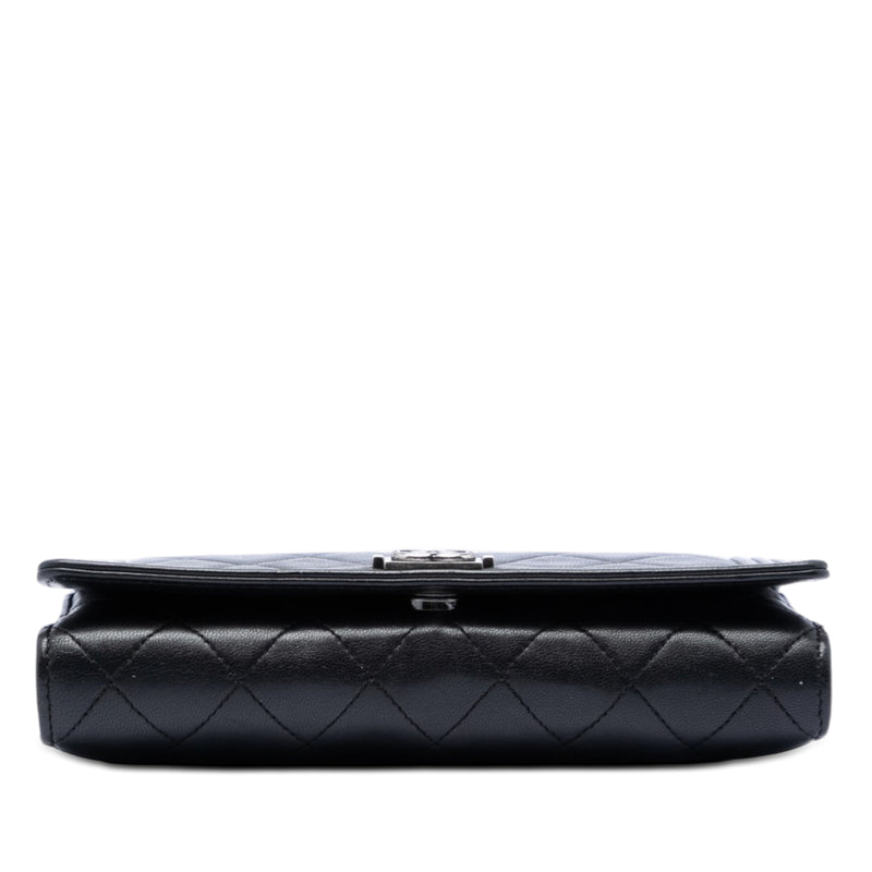 Quilted Lambskin Boy Wallet On Chain - Image 3
