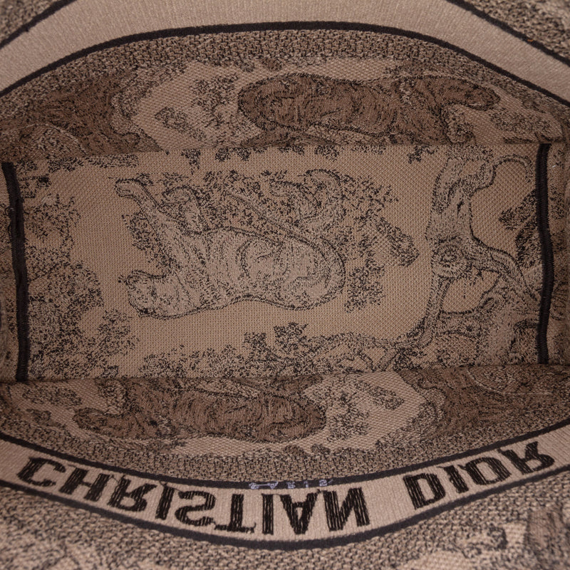Medium Canvas Embroidered Dioriviera Toile De Jouy Book Tote - Image 4