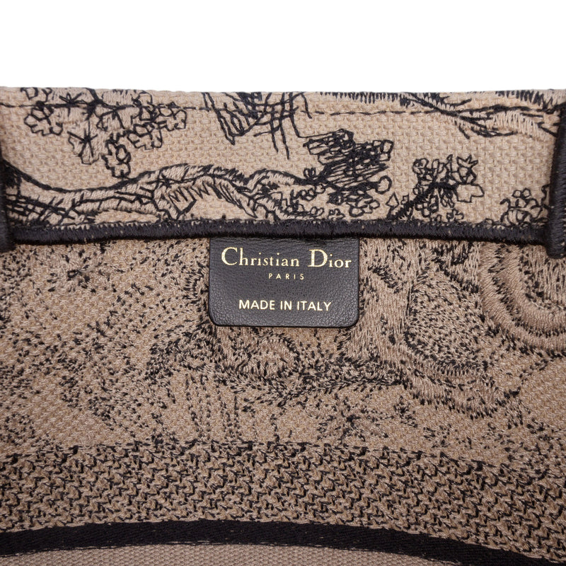 Medium Canvas Embroidered Dioriviera Toile De Jouy Book Tote - Image 5
