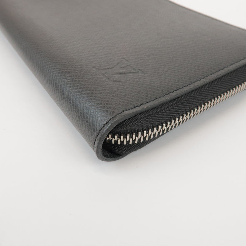 Louis Vuitton Zippy Organizer Taiga Leather Black Accessory