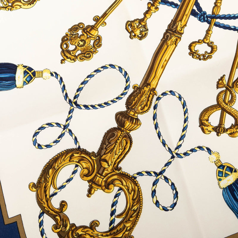 Les Cles Silk Scarf 90 - Image 3