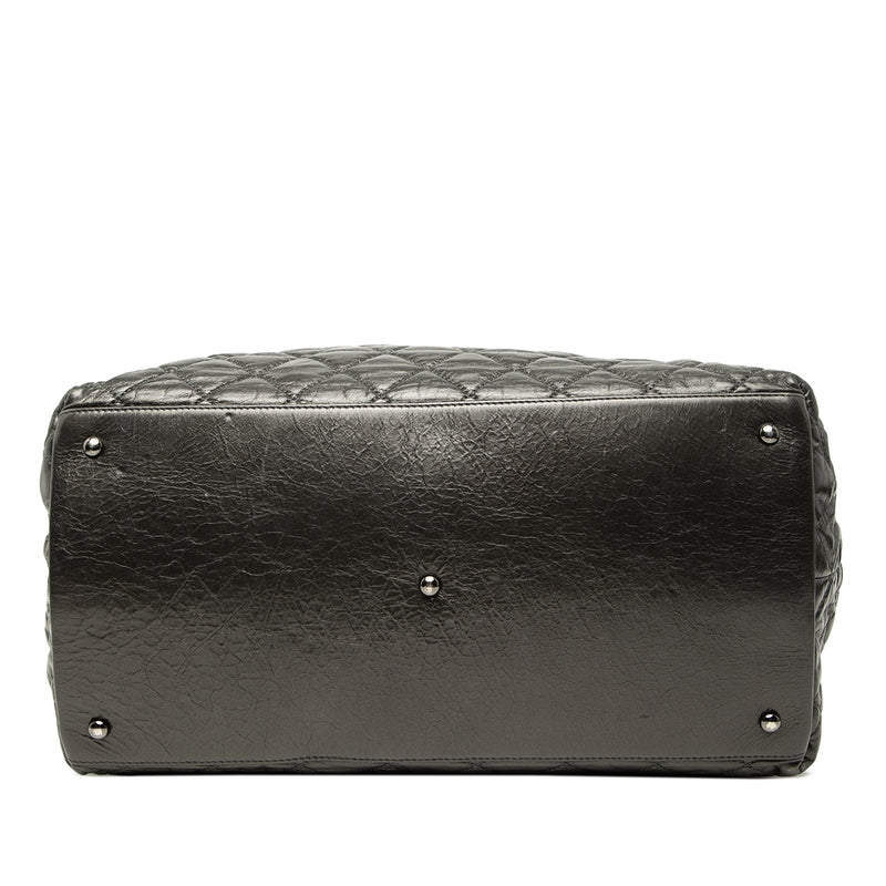 Large Glazed Calfskin Quilted Chain Me Tote - Image 3