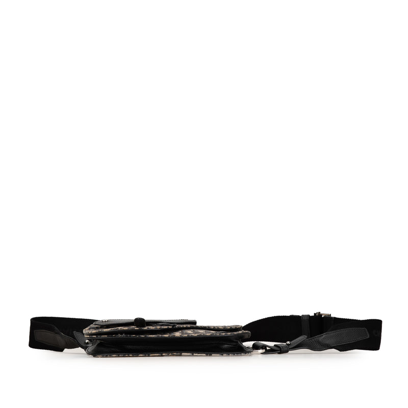Oblique Canvas Saddle Messenger Bag - Image 3