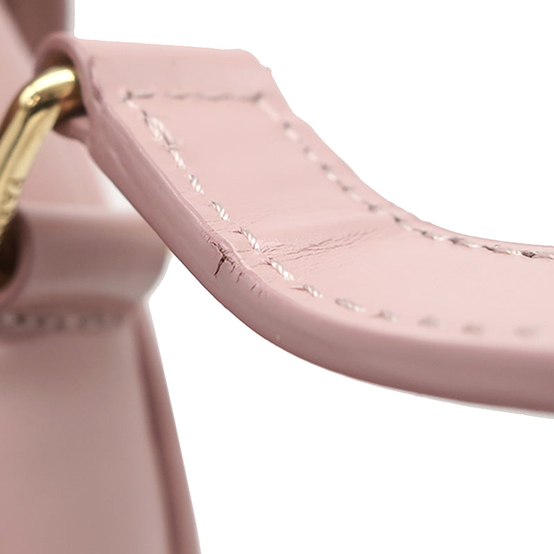 Small Calfskin Besace 16 Crossbody - Image 14