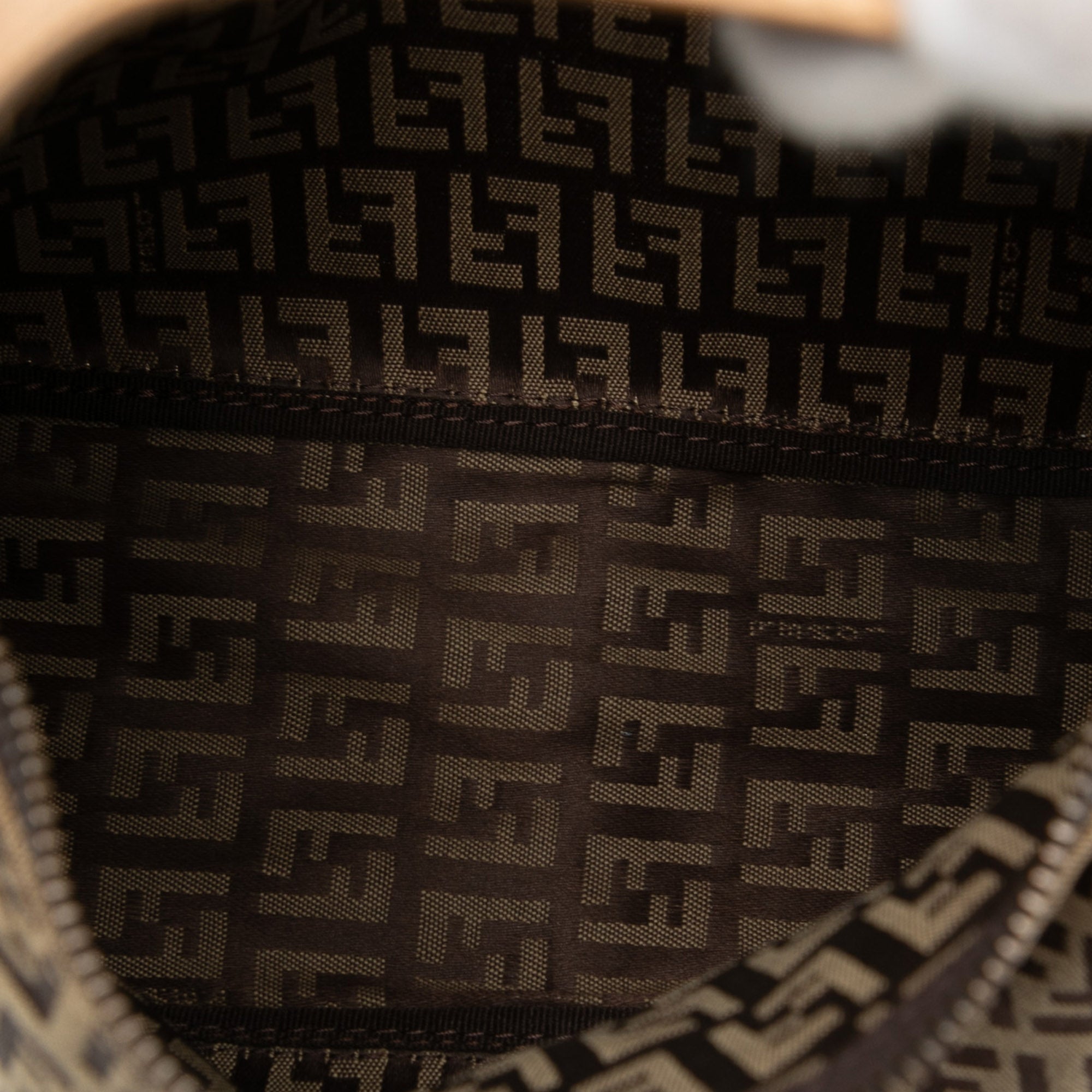 Zucchino Canvas Handbag - Image 4