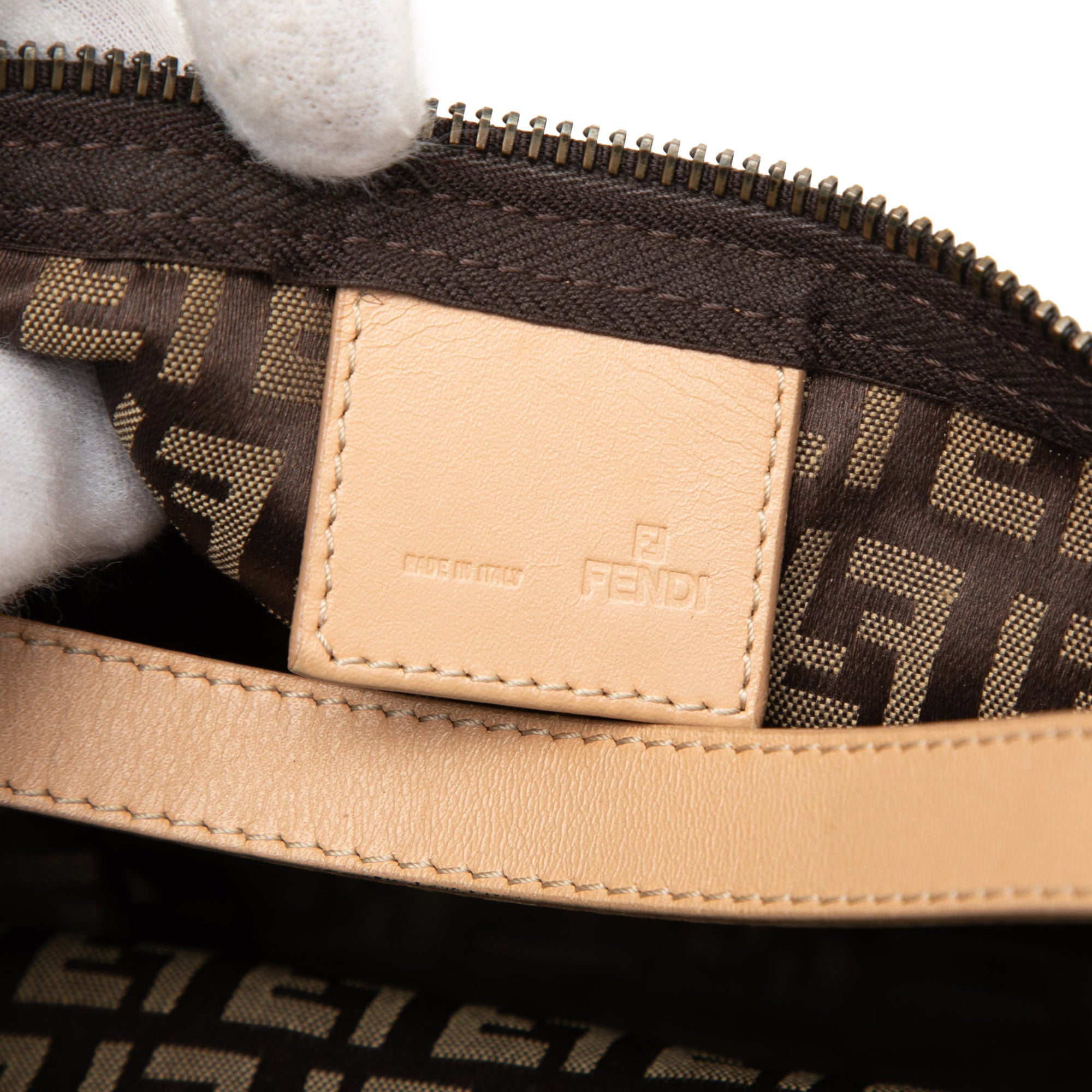 Zucchino Canvas Handbag - Image 5