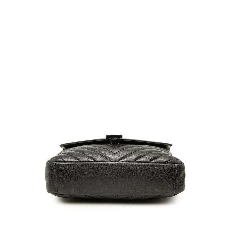 Medium Chevron Sheepskin  Monogram Monochrome College Bag - Image 3