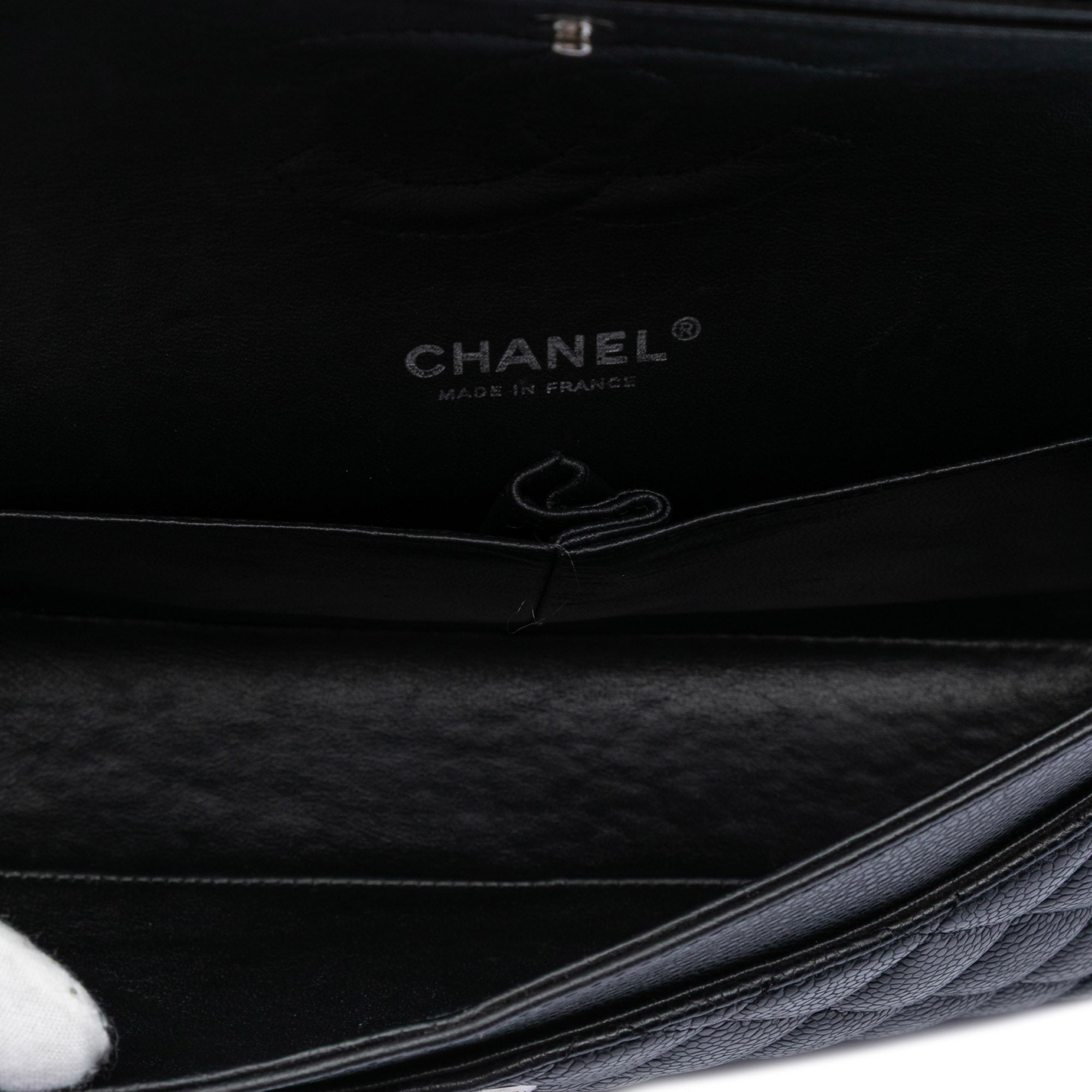 Medium Classic Caviar Double Flap - Image 4