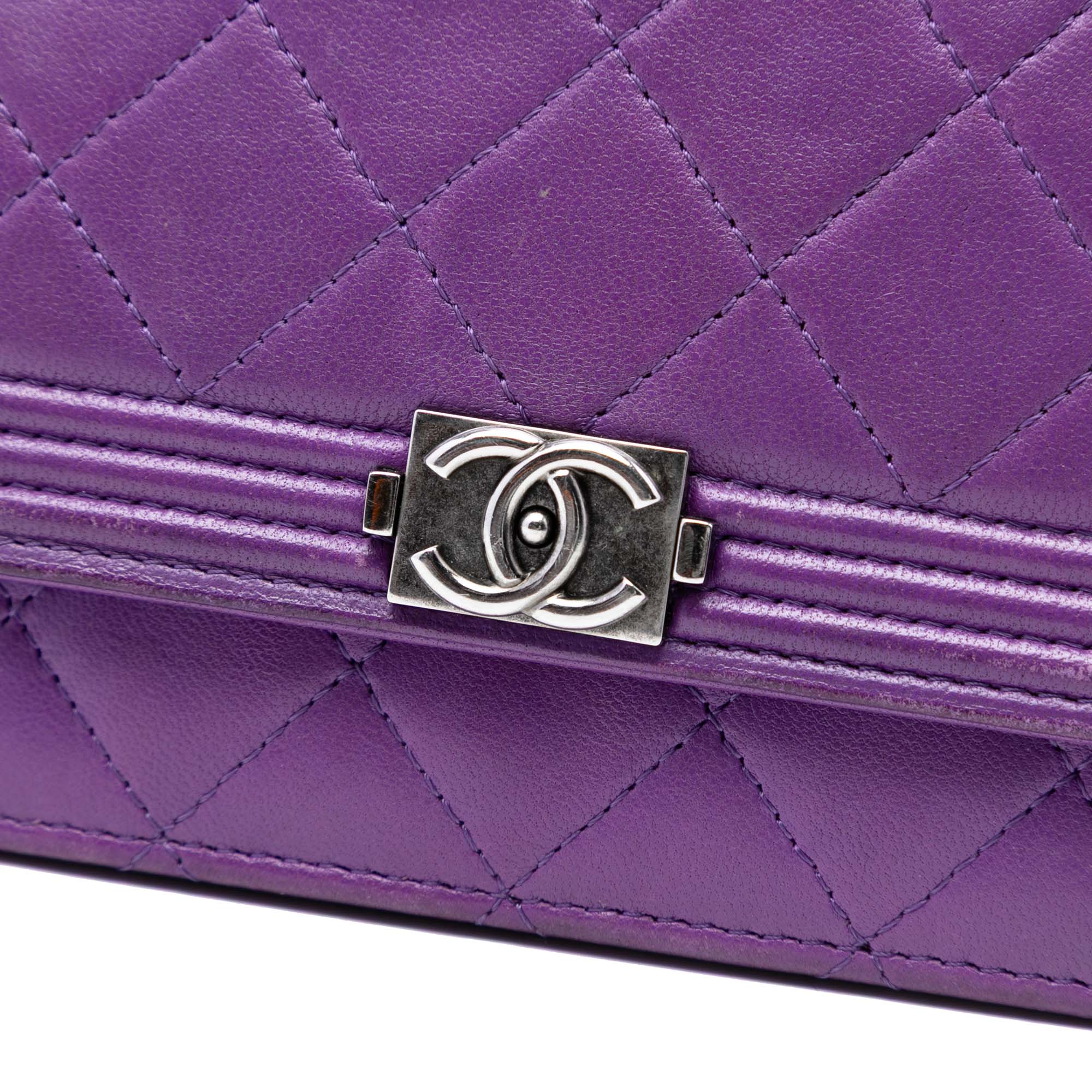 Quilted Lambskin Boy Wallet on Chain - Image 5