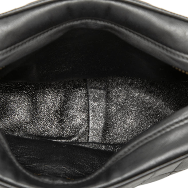 CC Quilted Lambskin Tassel Camera Bag - Image 4