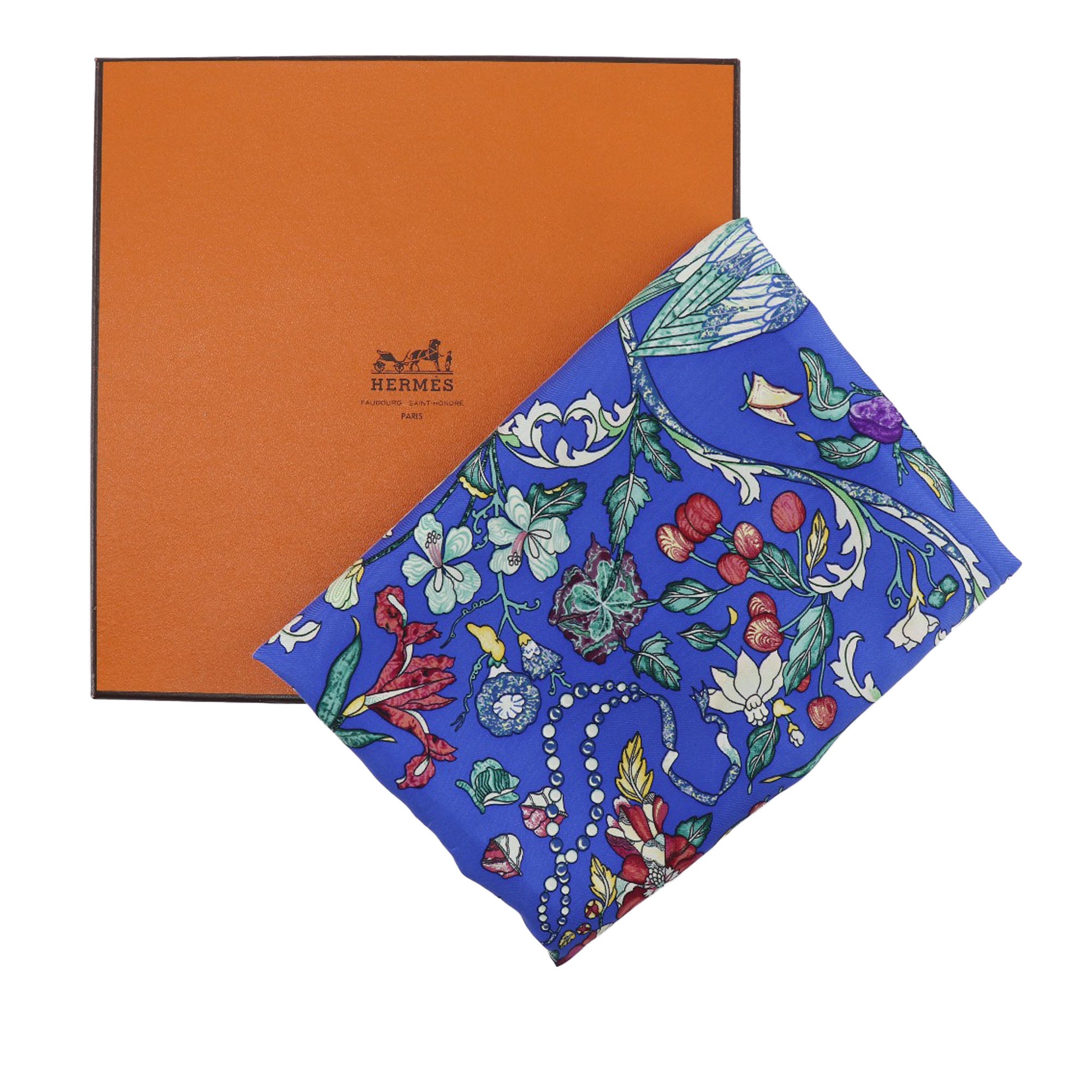 Pierres D Orient Et D Occident Silk Scarf 90 - Image 12
