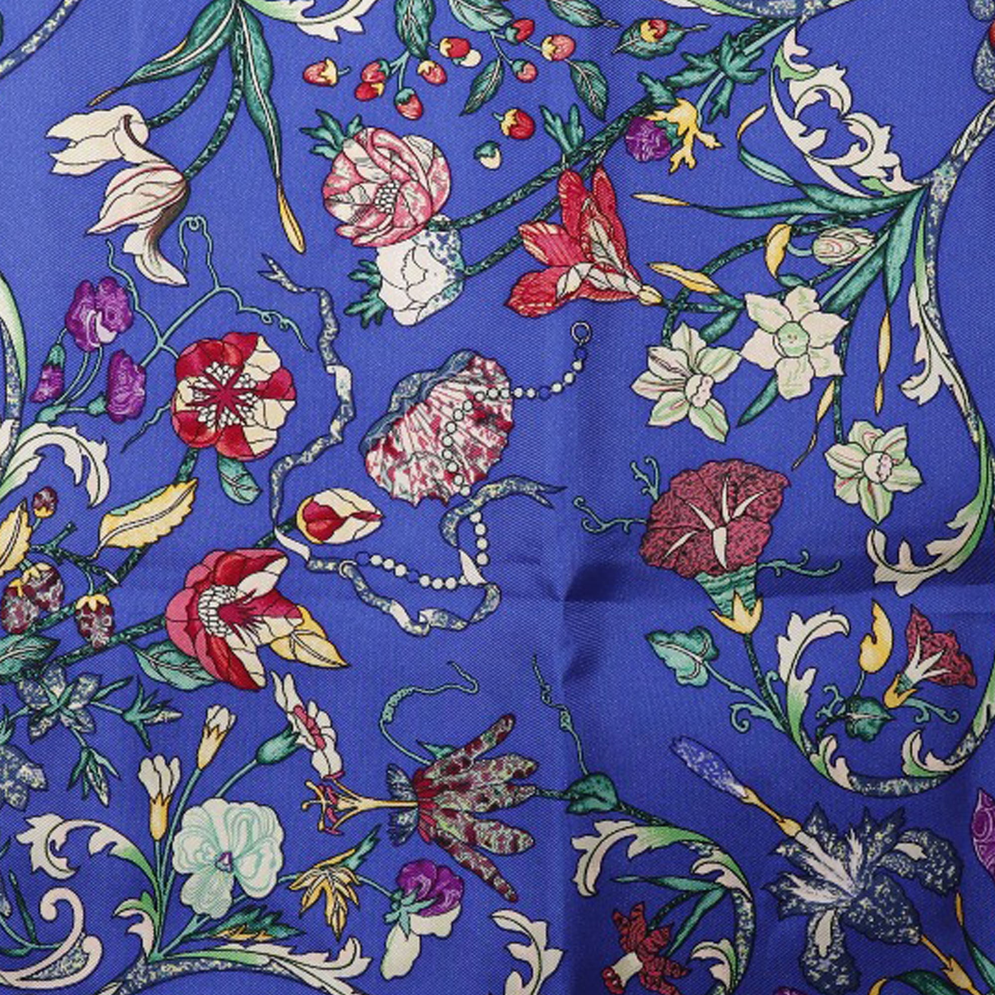 Pierres D Orient Et D Occident Silk Scarf 90 - Image 7