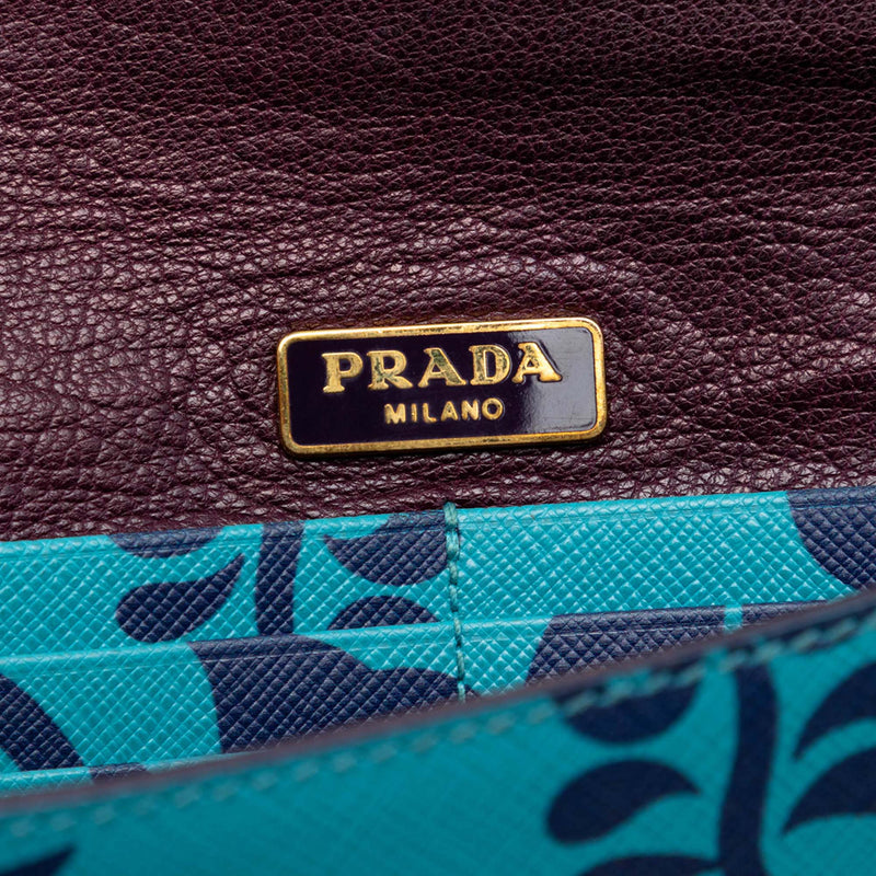 Saffiano Hibiscus Print Sound Lock Clutch - Image 5