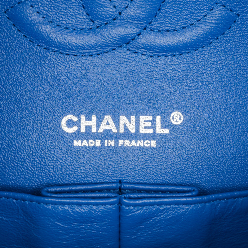 Medium Classic Chevron Caviar Double Flap - Image 5