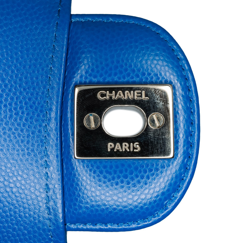 Medium Classic Chevron Caviar Double Flap - Image 6