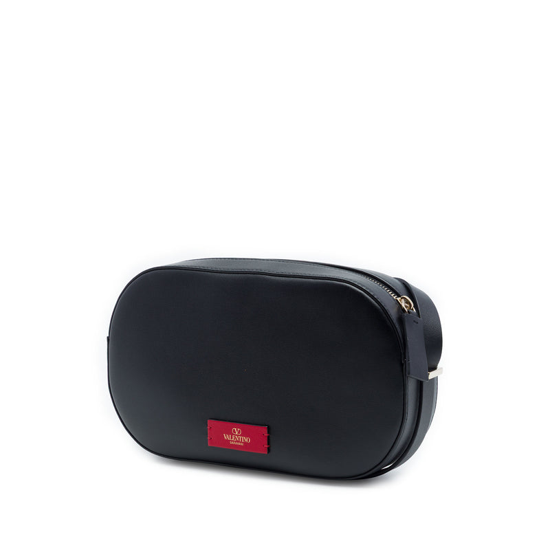 Leather VLogo Walk Crossbody - Image 2