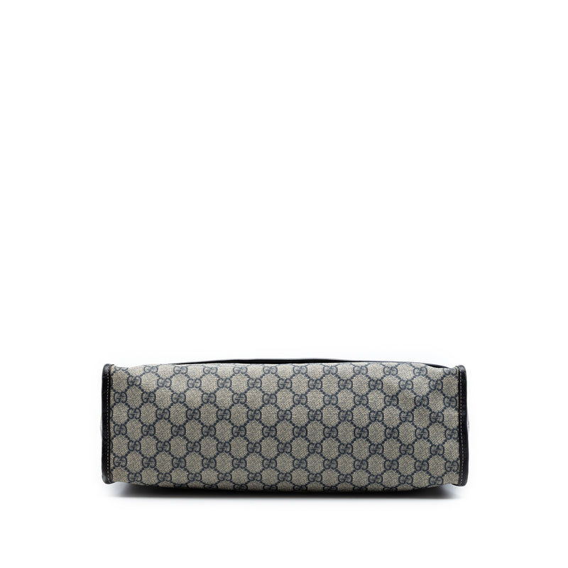 GG Supreme Web Messenger Bag - Image 3