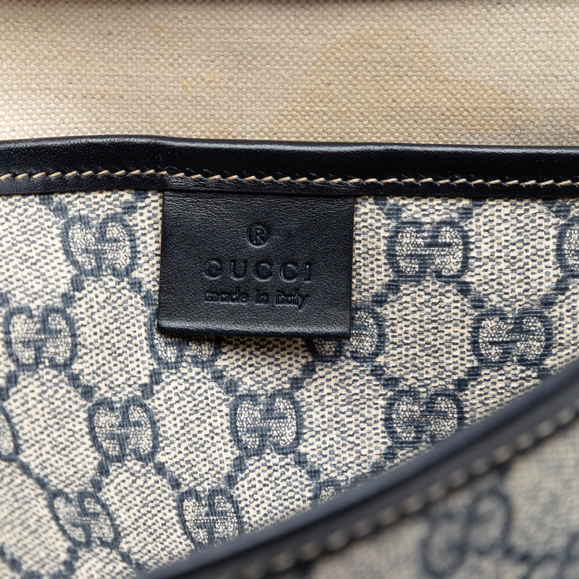 GG Supreme Web Messenger Bag - Image 5
