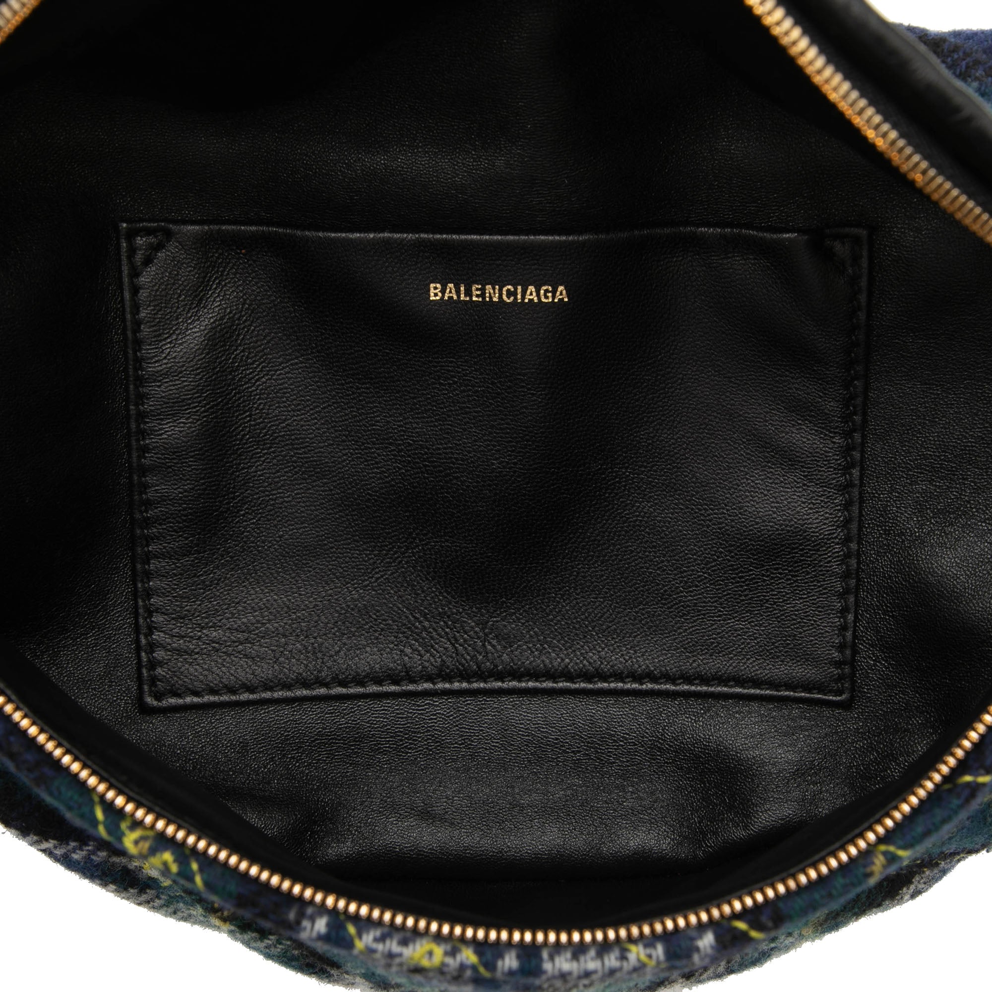 Diagonal Quilted Wool Allover Logo Souvenir Belt Bag XS - Image 4