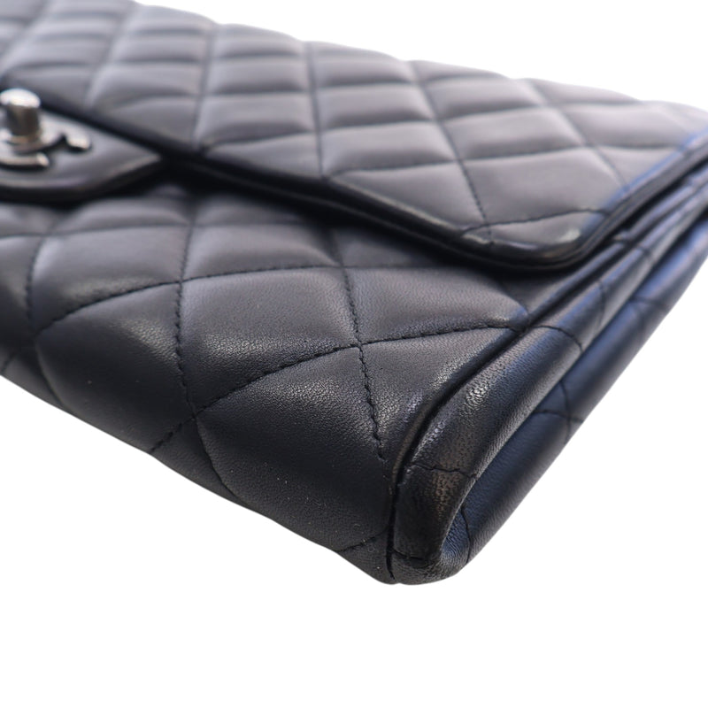 CC Quilted Lambskin Flap Clutch with Chain - Image 11