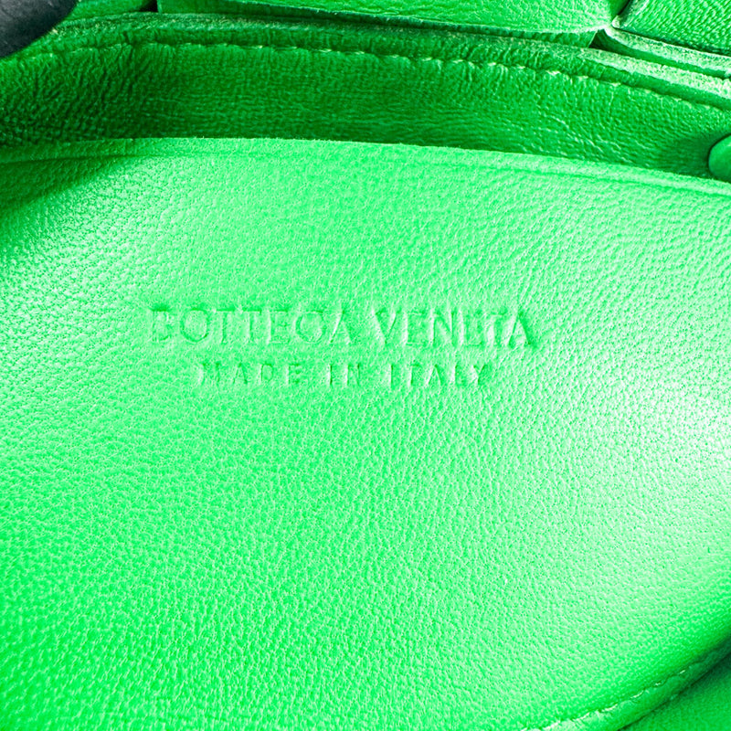 Bottega Veneta Cassette Maxi Intrecciato Leather Green Bag