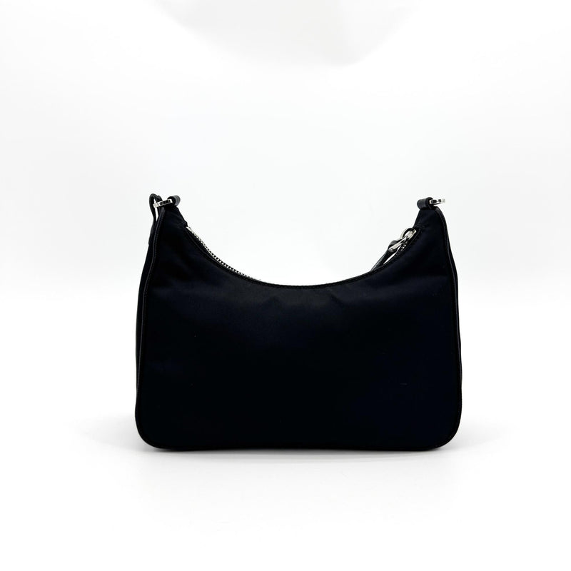 Prada Re-Edition 2005 Hobo Tessuto With Saffiano Leather Black Nylon