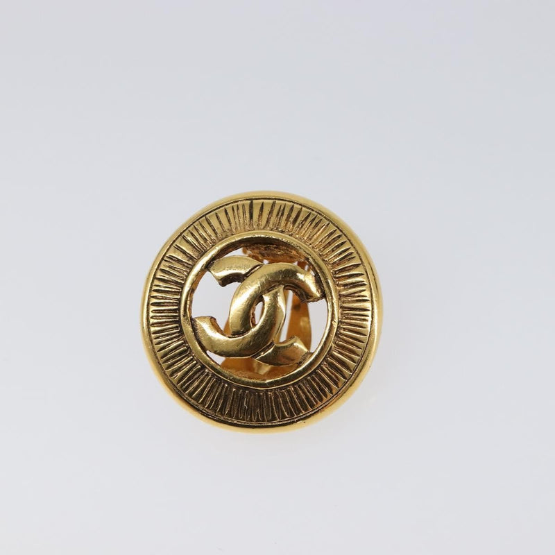 Chanel Vintage Cc Round Clip-On Metal Gold Bijoux