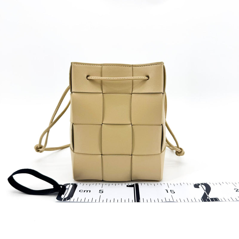 Bottega Veneta Cassette Leather Beige Bag