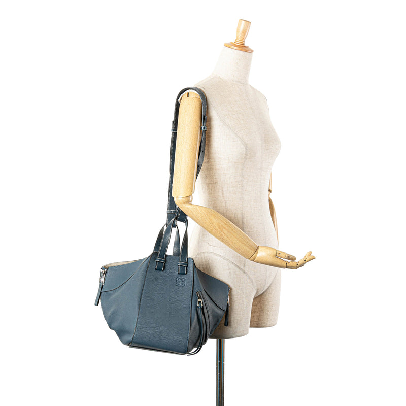 Small Leather Hammock Bag - Image 11