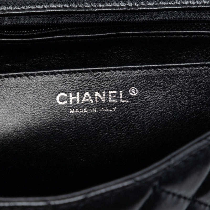 Quilted Iridescent Lambskin Reissue 2.55 Chain Flap - Image 5