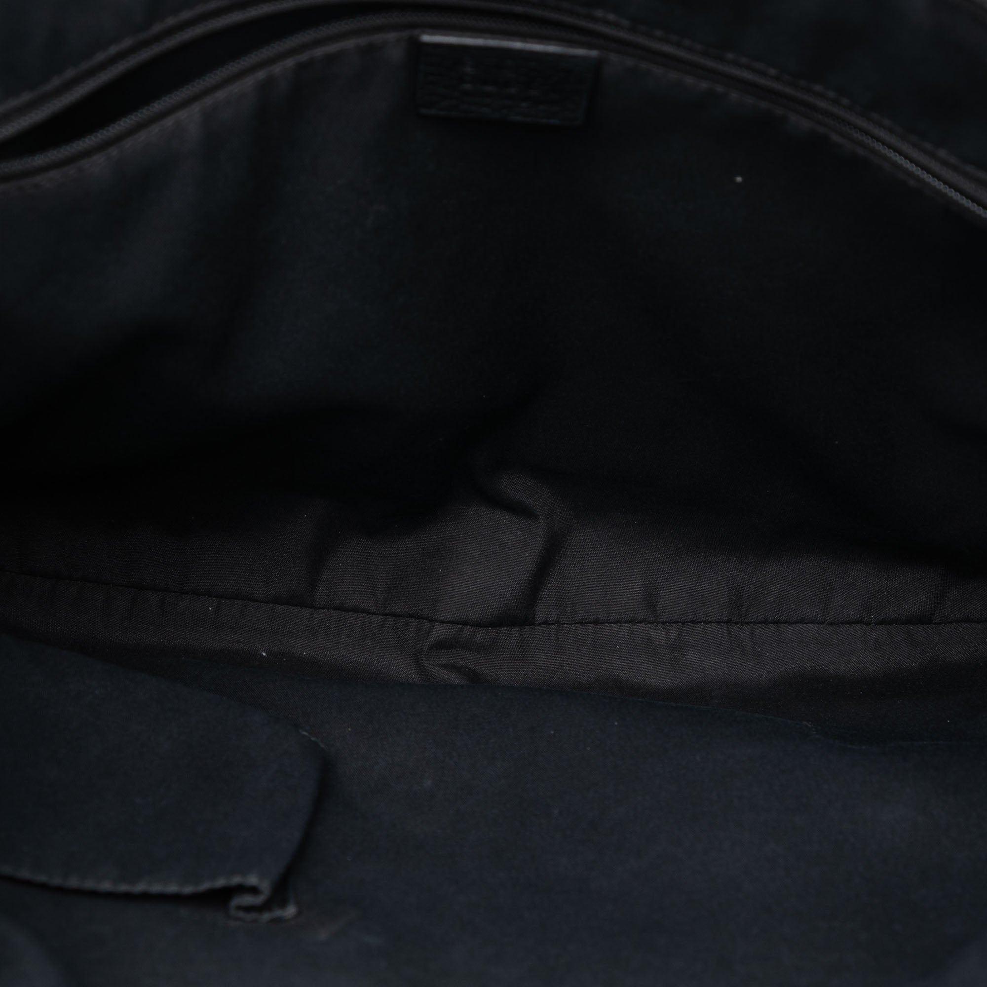 GG Canvas Crossbody - Image 4