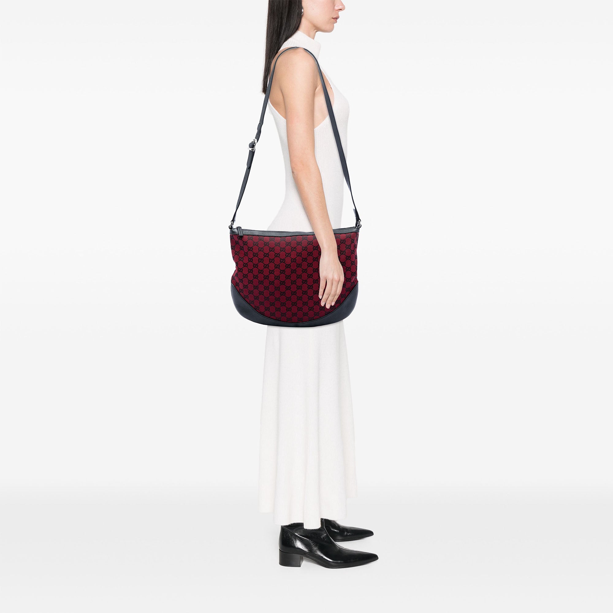 GG Canvas Crossbody - Image 5