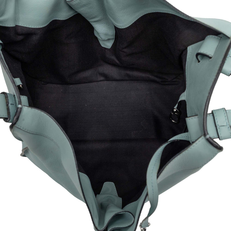 Medium Leather Hammock Satchel - Image 4