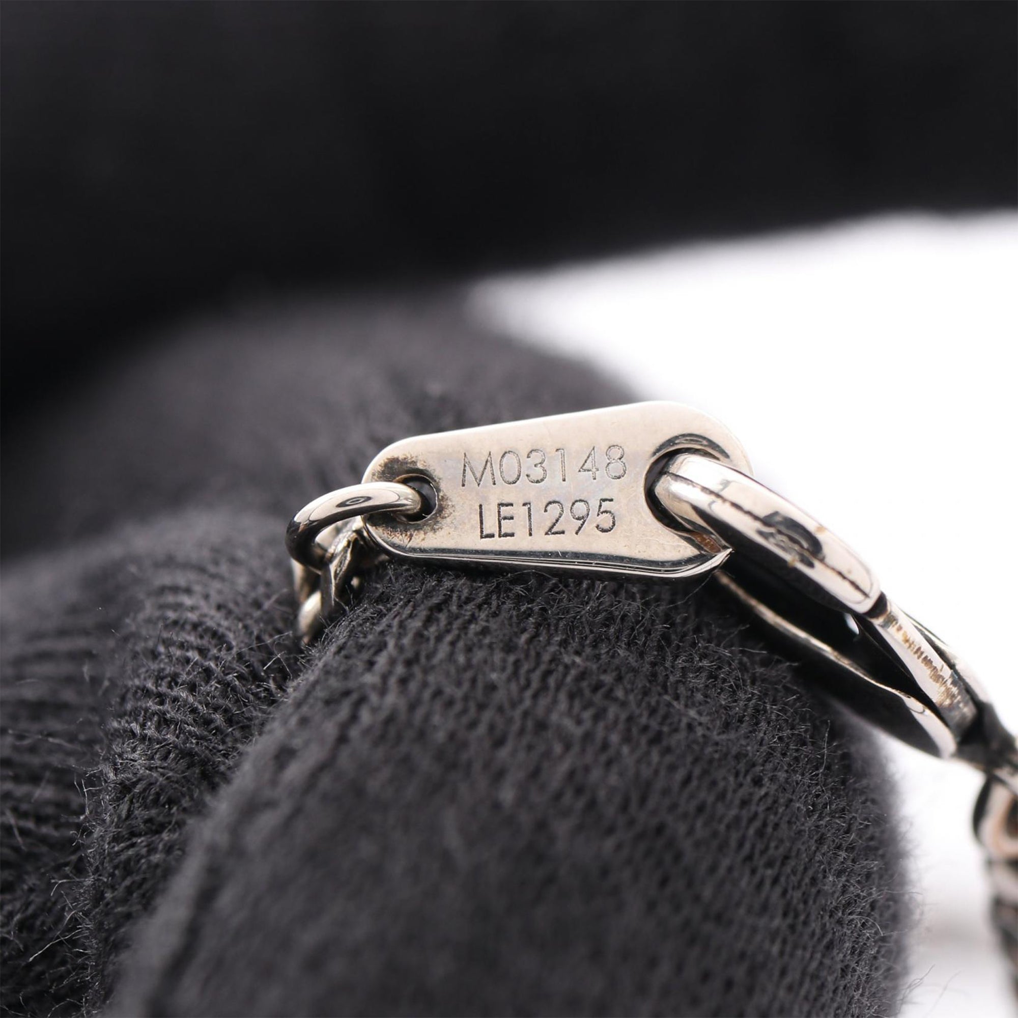 Palladium Plated LV Yours Chain Necklace - Image 2