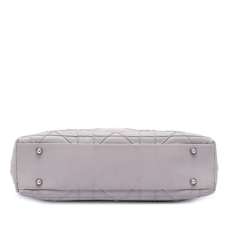 Lambskin Cannage Granville Chain Tote - Image 3