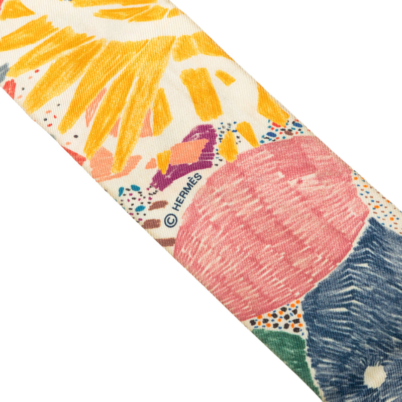 Chacun Fait Son Nid Silk Twilly Scarf - Image 3