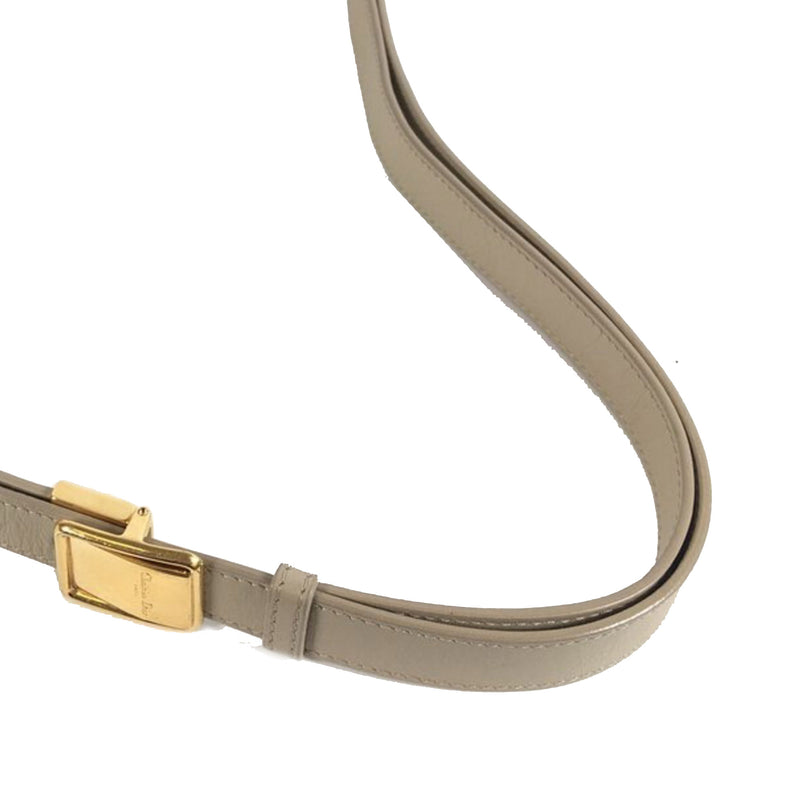 Medium Leather Bobby - Image 12