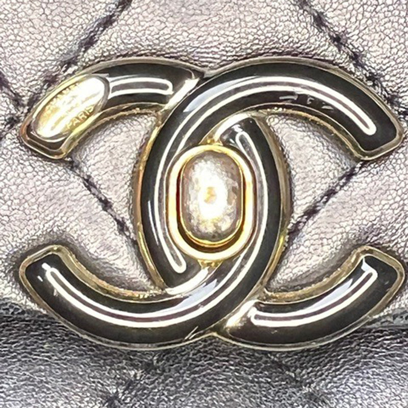 Large Lambskin Twist Chain Enamel CC Flap - Image 11