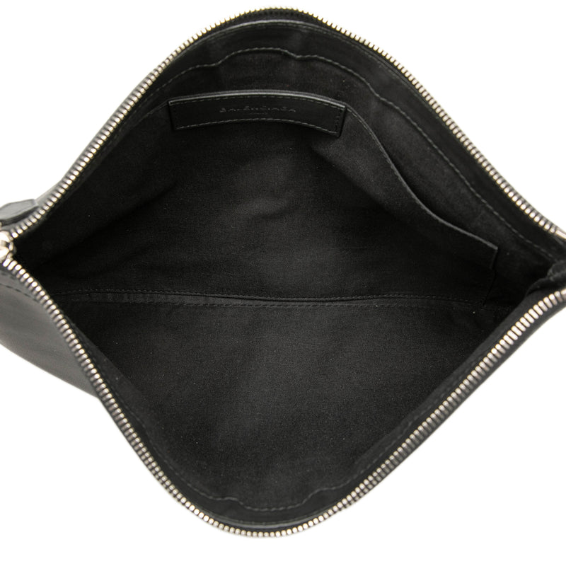 Perforated Calfskin Navy Clip Clutch M - Image 4