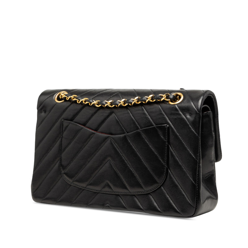 Medium Classic Chevron Lambskin Double Flap - Image 2